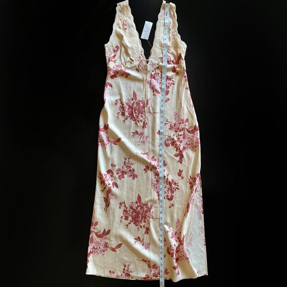 Abercrombie & Fitch *NWT Floral Lace Maxi Dress Cream Red Slip Dress Size S - Picture 6 of 12